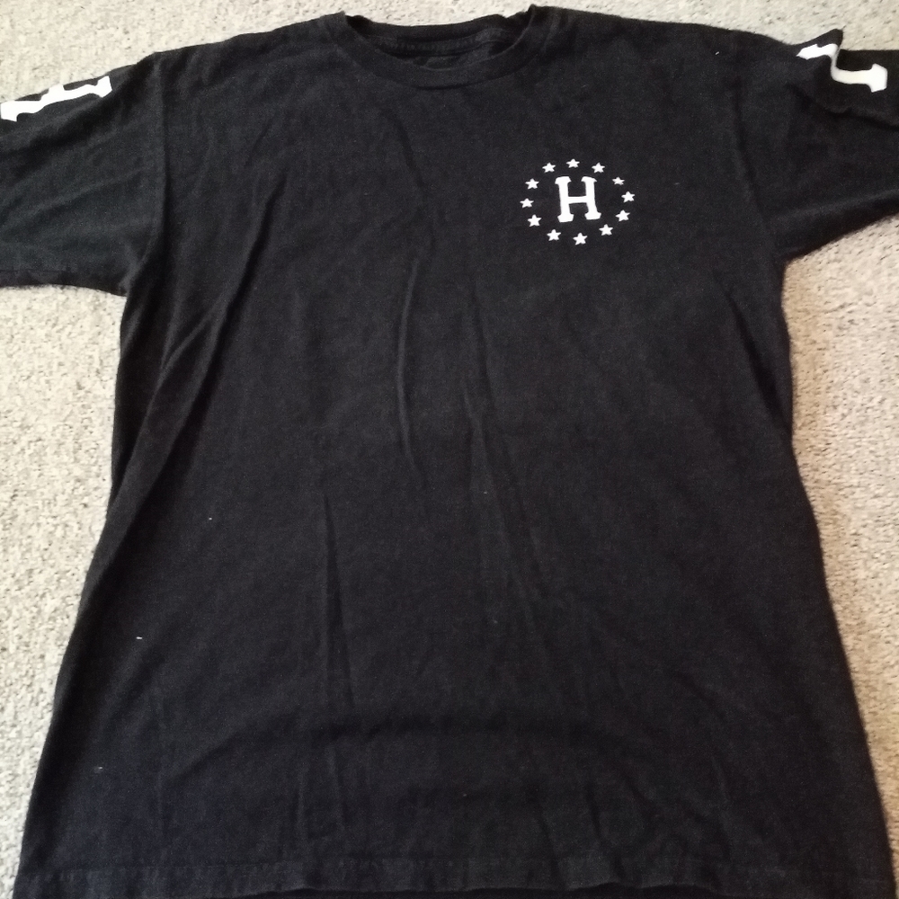 HUF Worldwide t-shirt size Medium